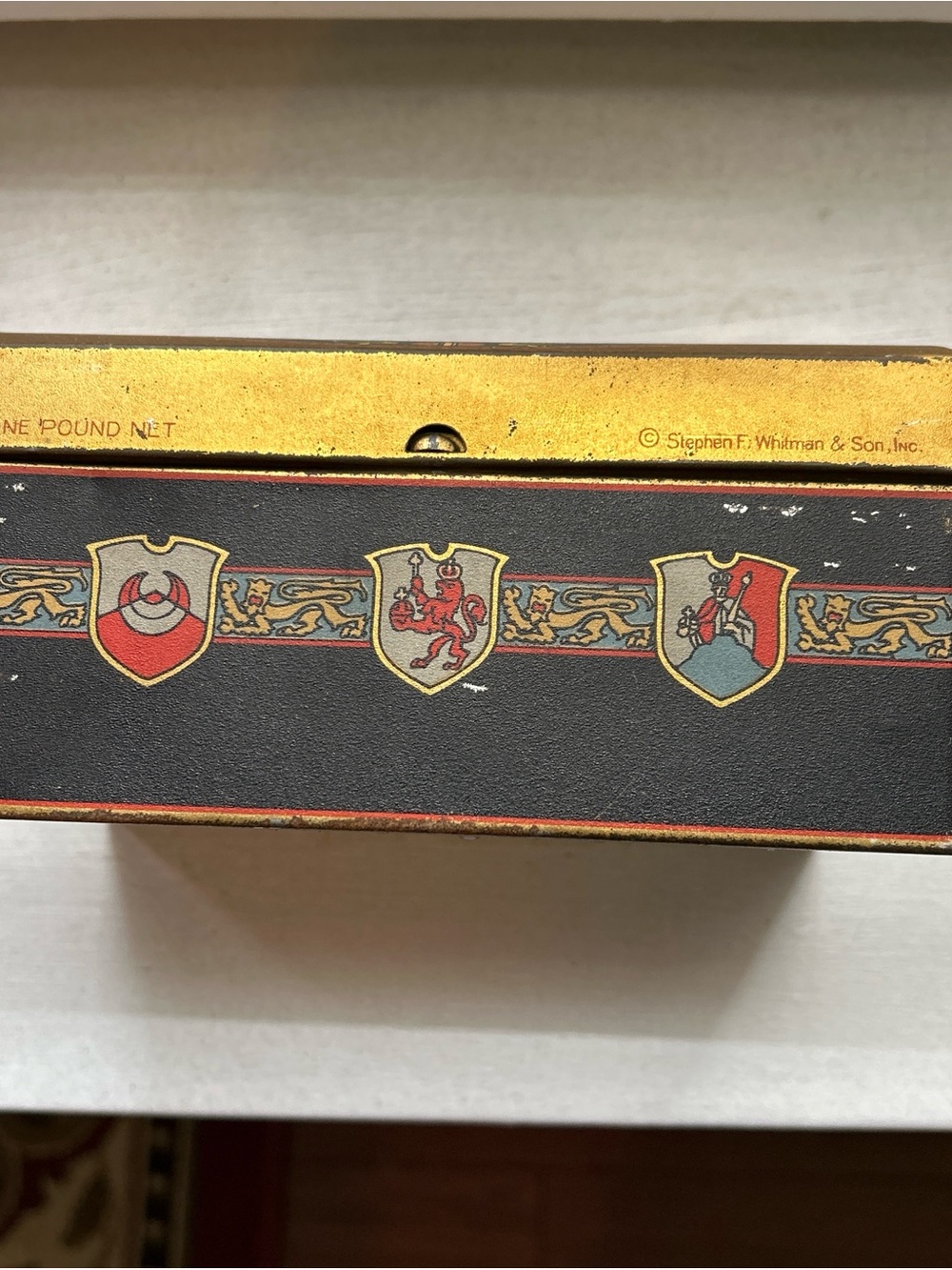 Whitman's Prestige Chocolates Vintage Metal Tin Decorative Box - Picture 2 of 5